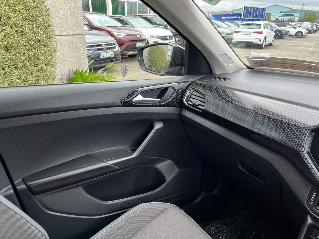 2023 Volkswagen T-Cross