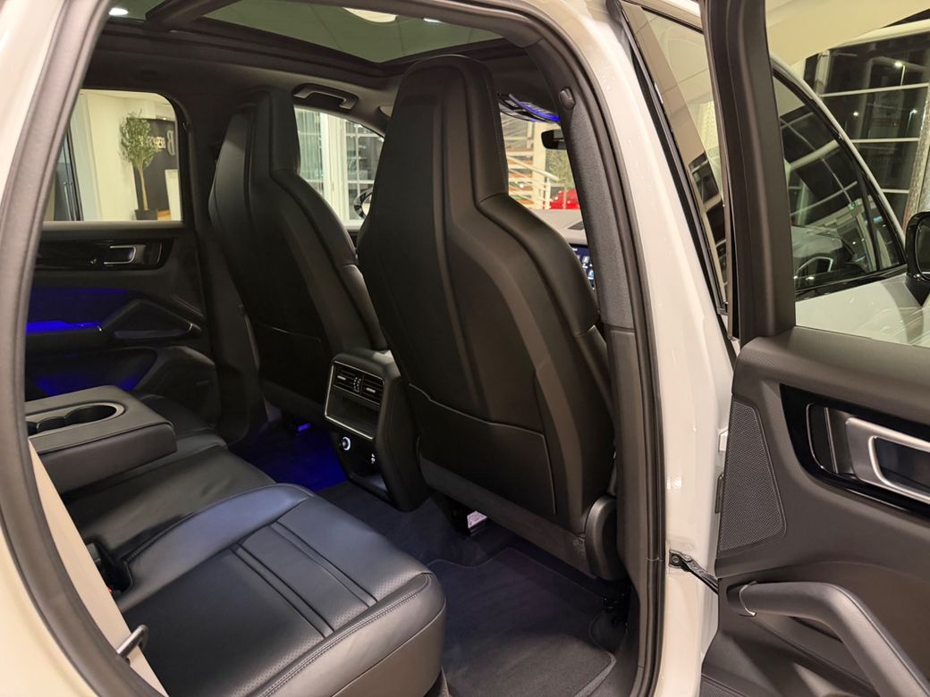 2022 Porsche Cayenne