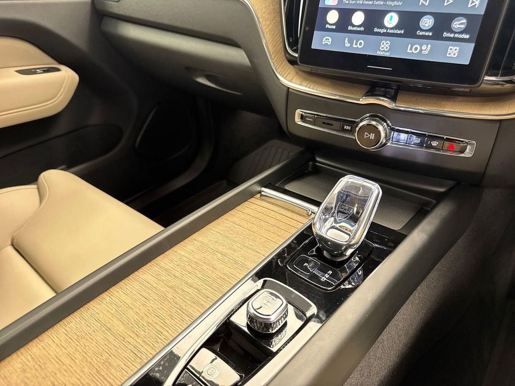 2025 Volvo XC60