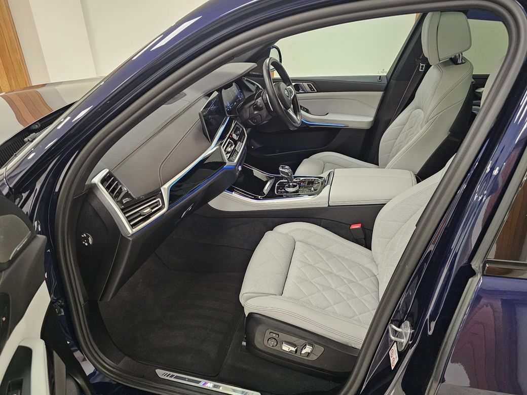 2023 BMW X5