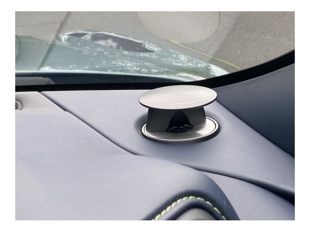 2019 Aston Martin DB11