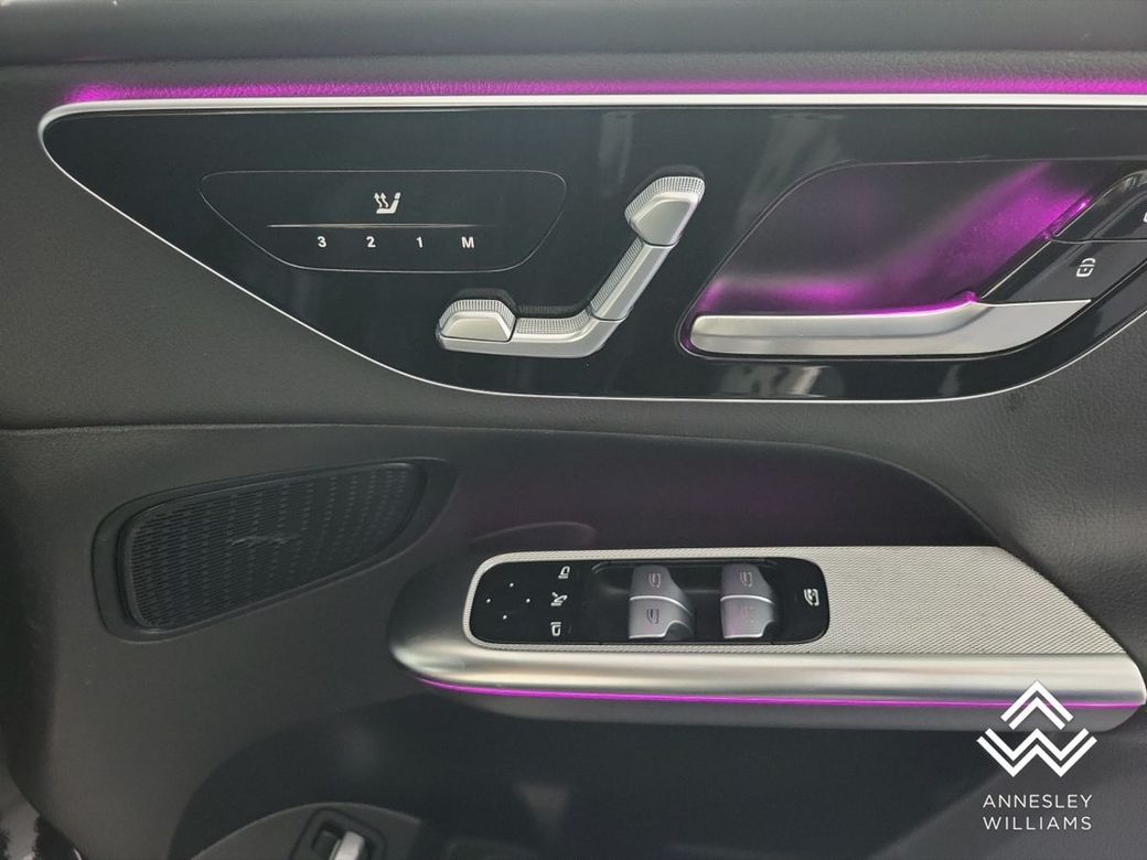 2024 Mercedes-Benz GLC Class