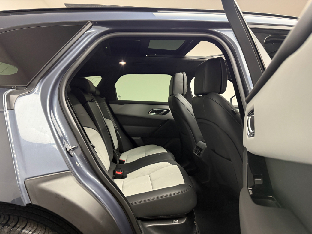 2025 Land Rover Range Rover Velar