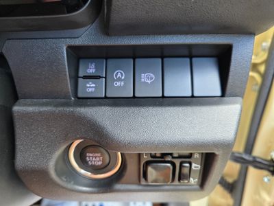 2023 Suzuki Jimny