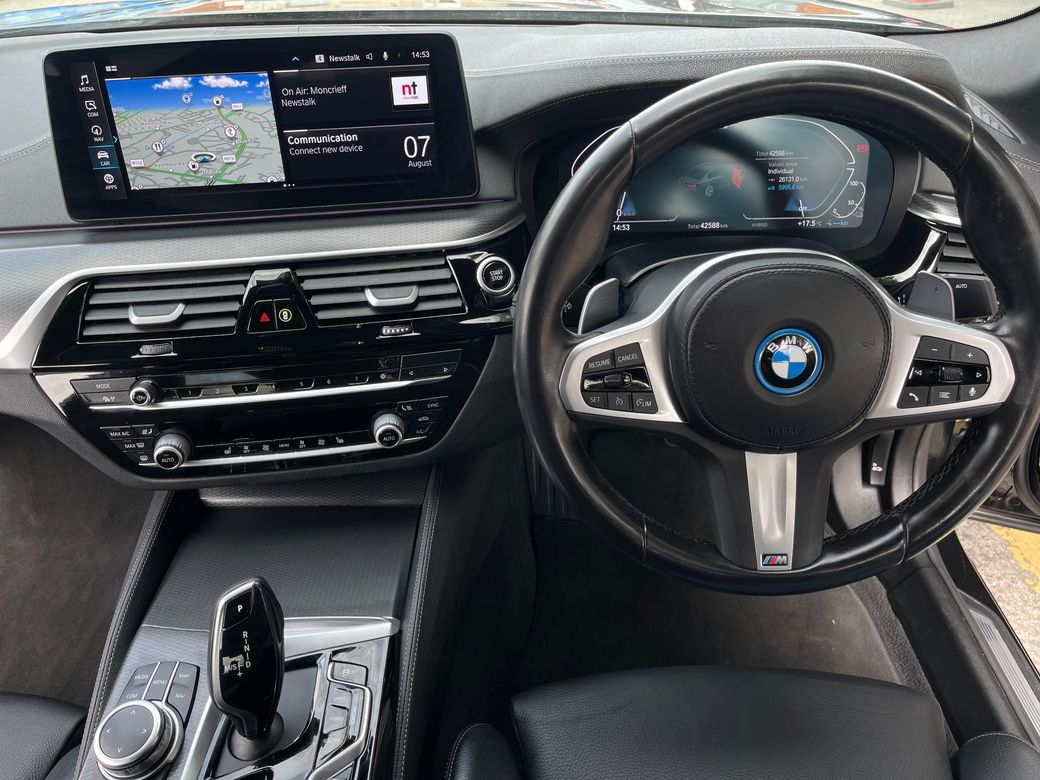 2022 BMW 5 Series