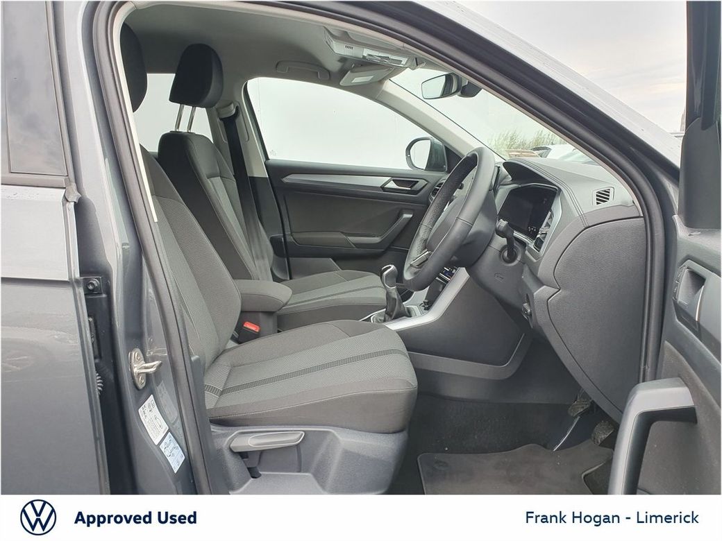 2025 Volkswagen T-Roc