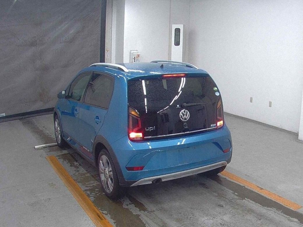 2019 Volkswagen up!