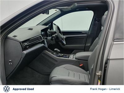 2025 Volkswagen Touareg