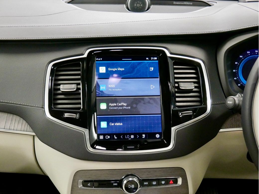 2023 Volvo XC90