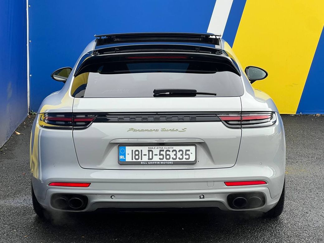 2018 Porsche Panamera