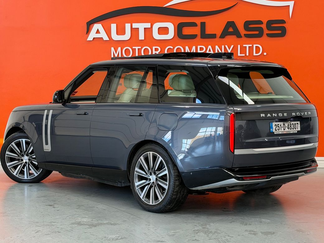 2025 Land Rover Range Rover
