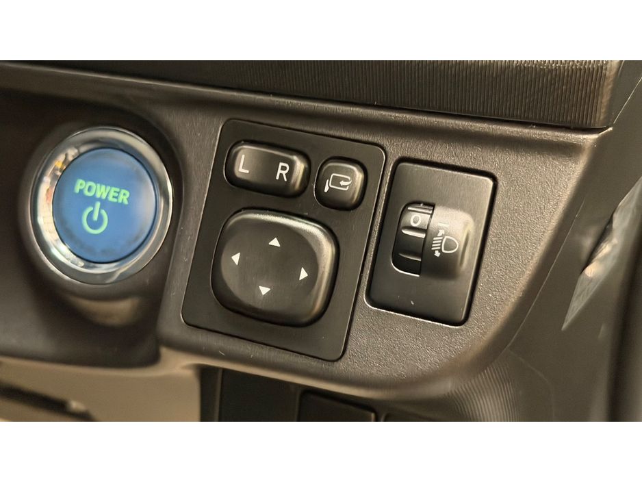 2015 Toyota Aqua