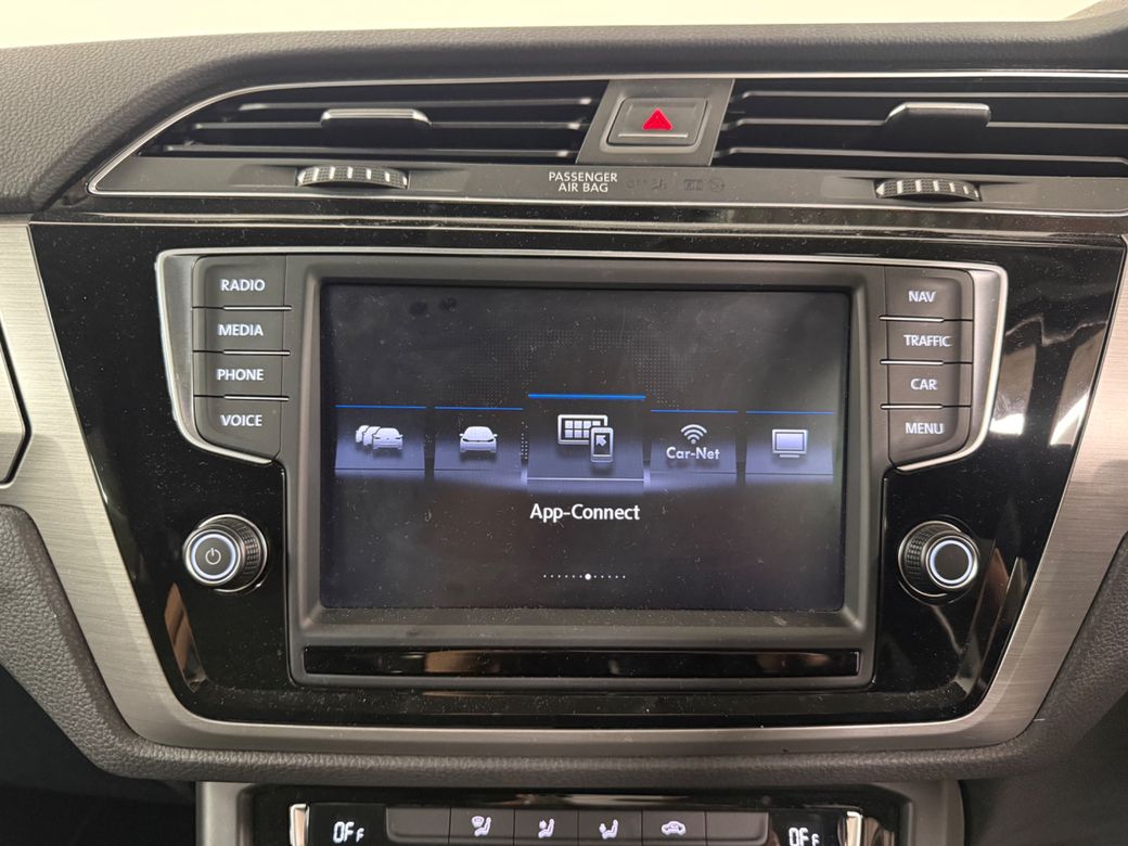 2017 Volkswagen Touran