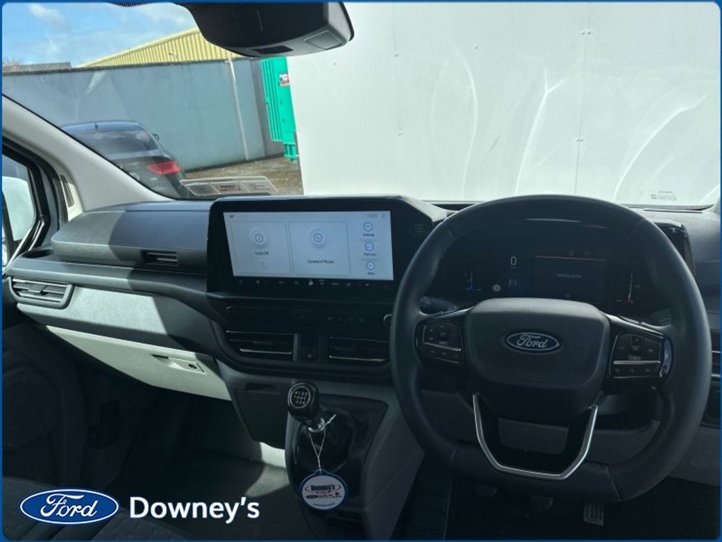 2024 Ford Transit Custom