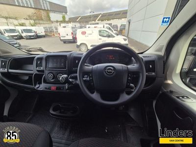 2024 Opel Movano
