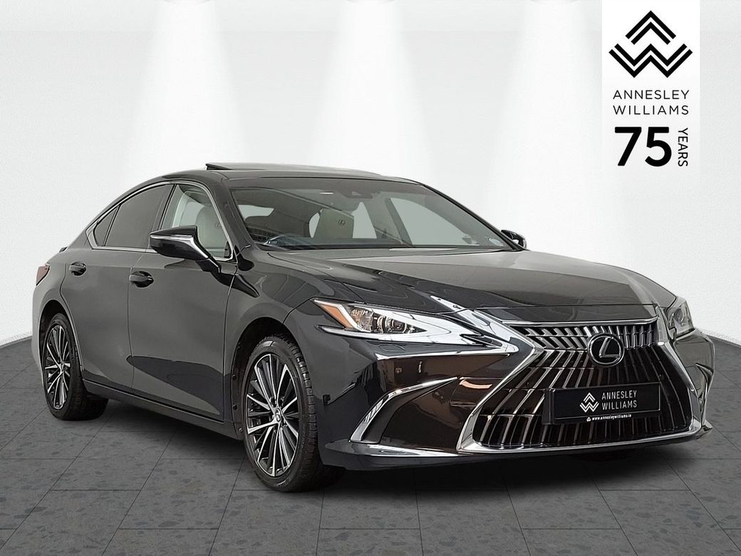 2023 Lexus ES 300h