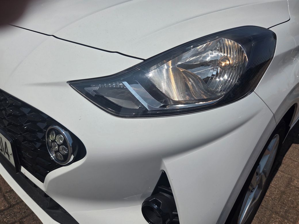 2023 Hyundai i10