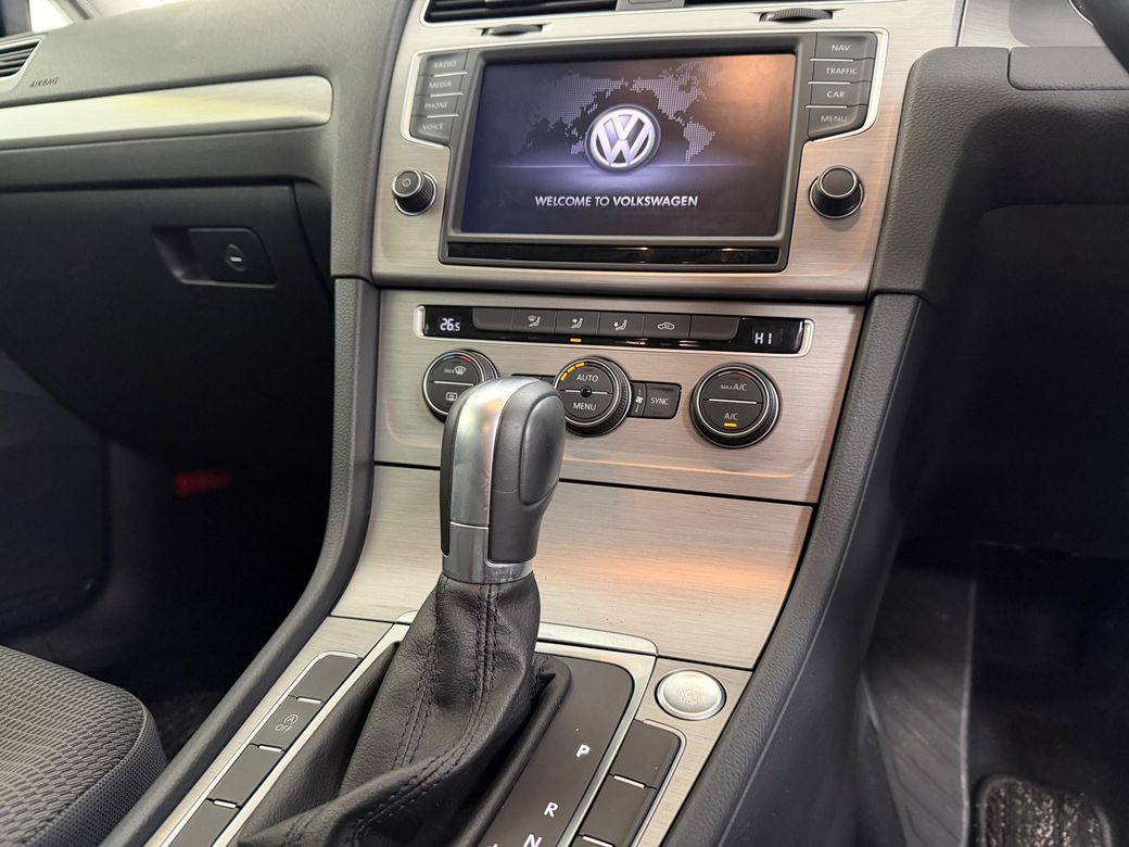 2016 Volkswagen Golf