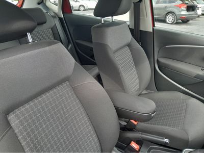2016 Volkswagen Polo
