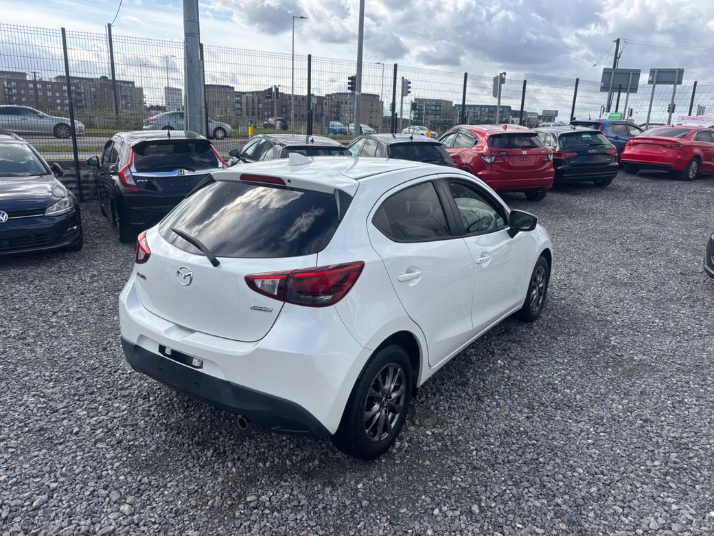 2017 Mazda Demio
