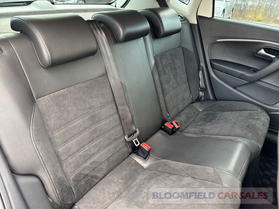 2017 Volkswagen Polo