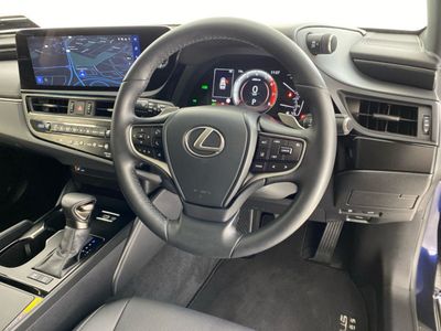 2025 Lexus ES 300h