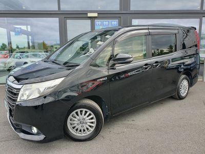 2014 Toyota Noah