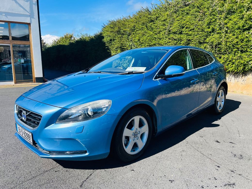 2015 Volvo V40