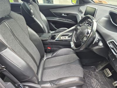 2018 Peugeot 5008