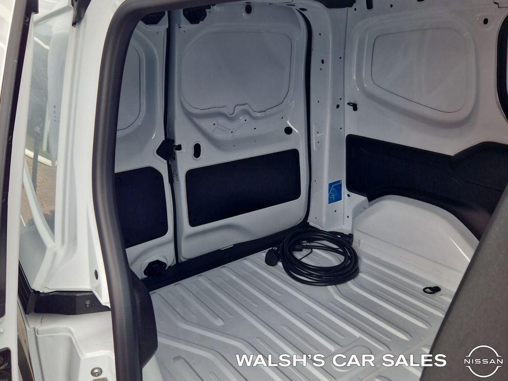 2025 Nissan Townstar