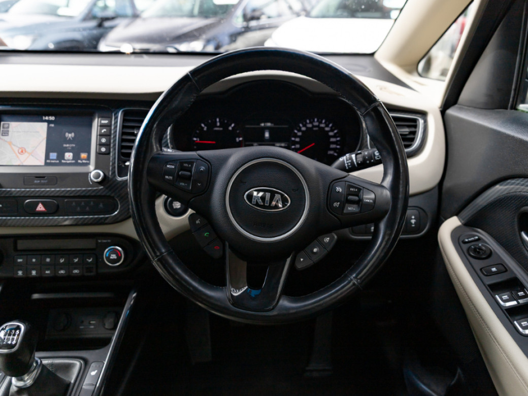 2018 Kia Carens