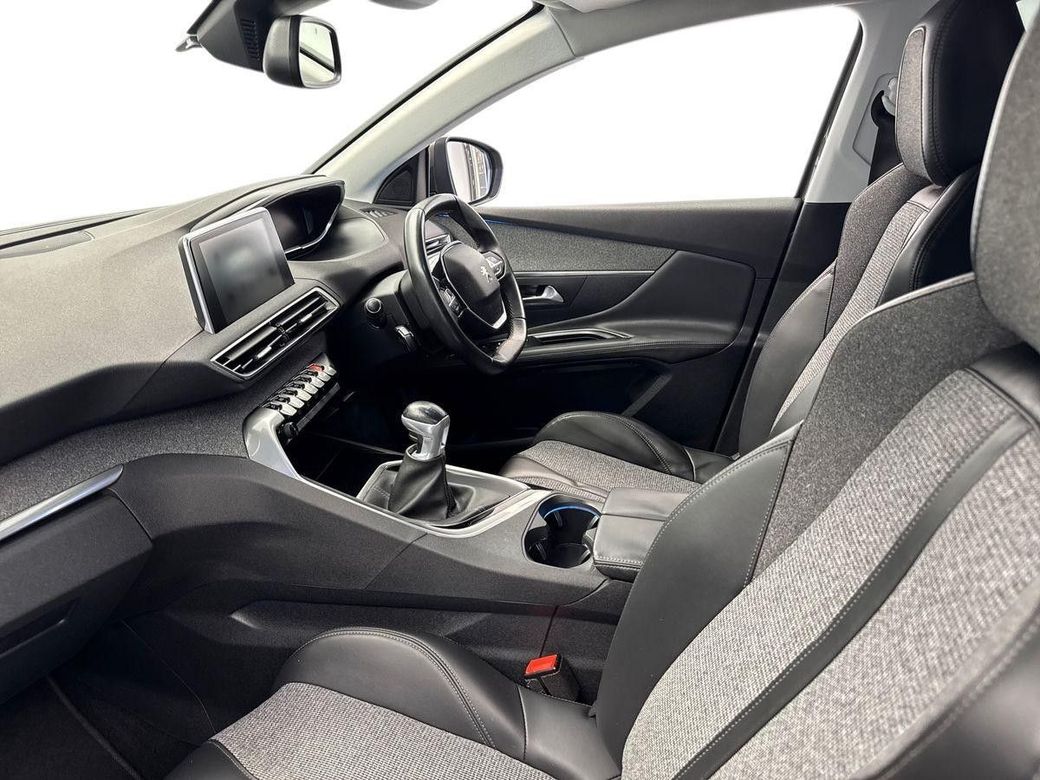 2018 Peugeot 3008
