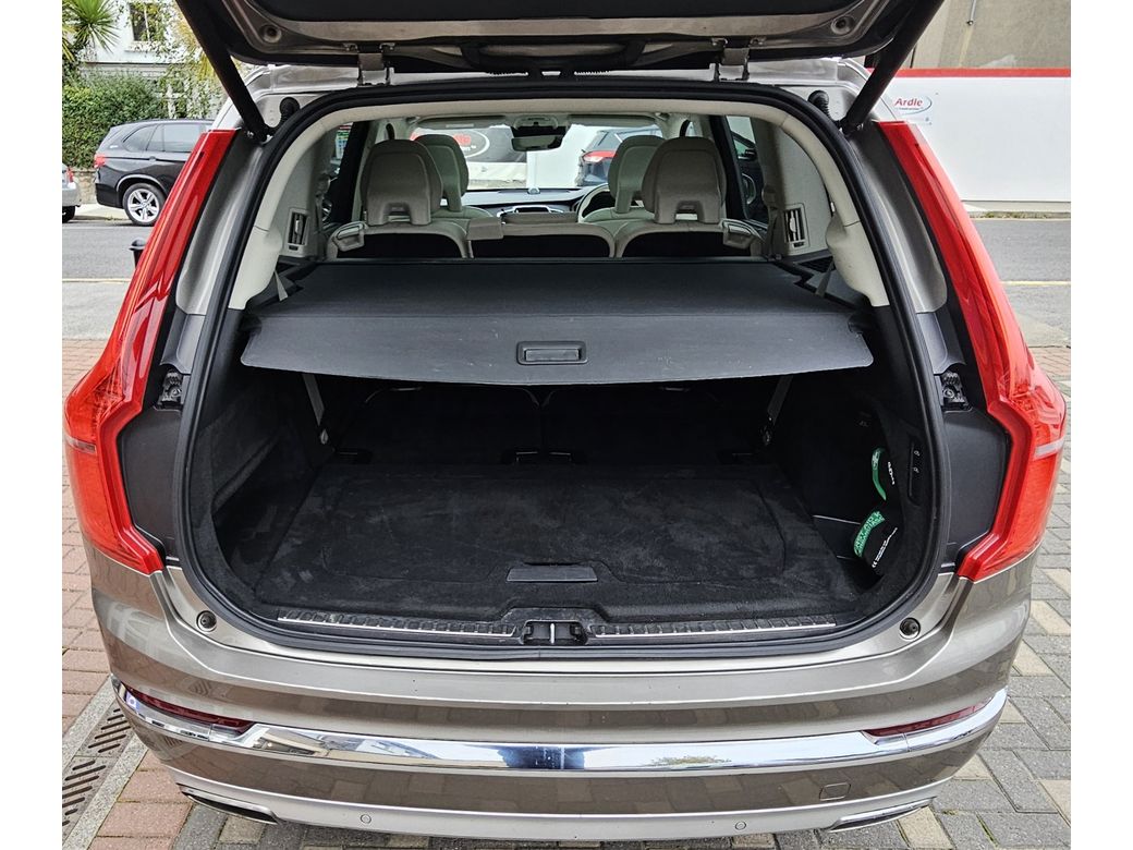 2021 Volvo XC90