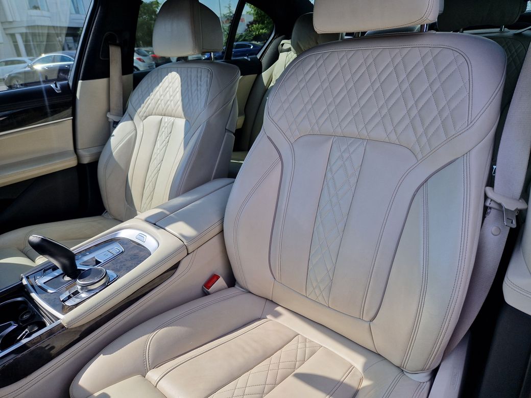 2016 BMW 7 Series