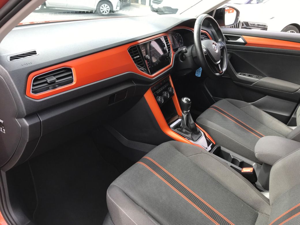 2019 Volkswagen T-Roc