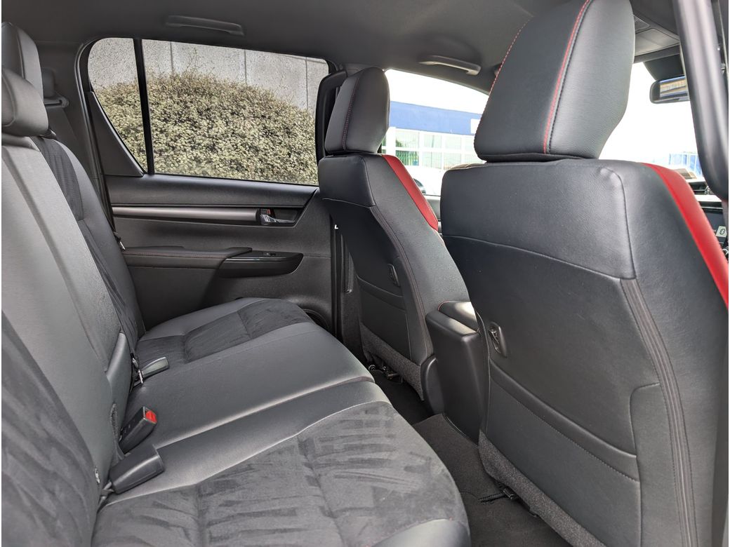 2024 Toyota Hilux