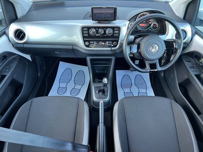 2016 Volkswagen up!