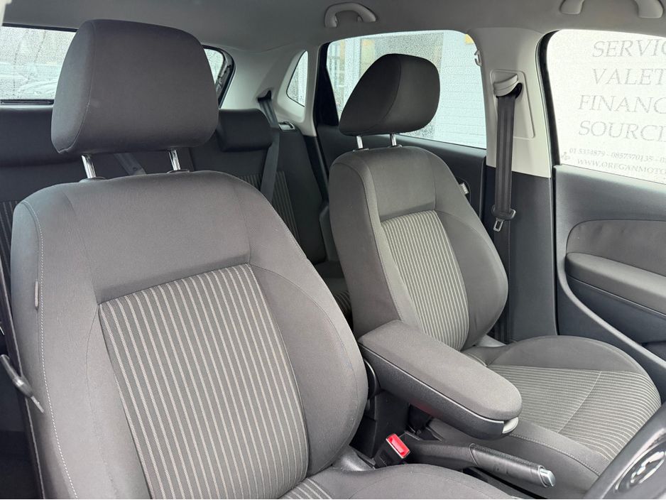 2013 Volkswagen Polo