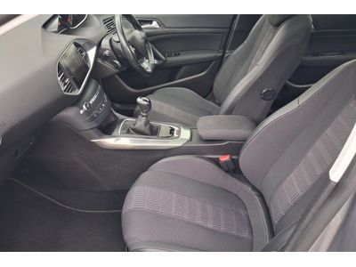 2020 Peugeot 308