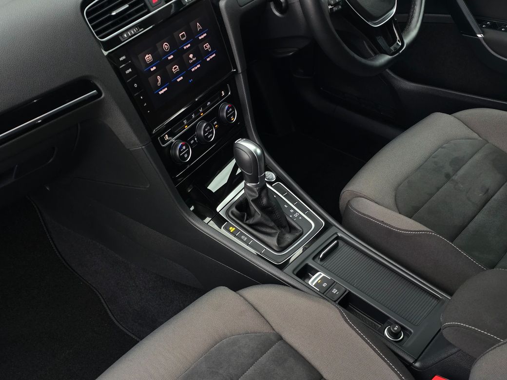 2018 Volkswagen Golf