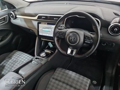 2023 MG ZS