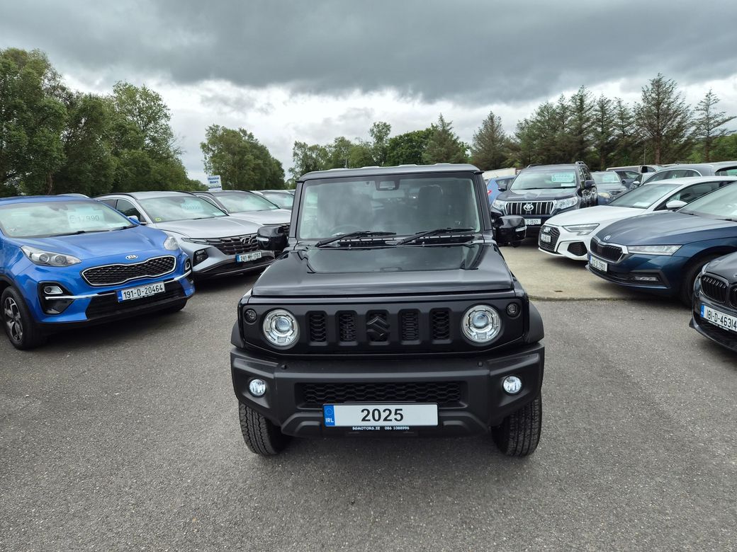 2025 Suzuki Jimny