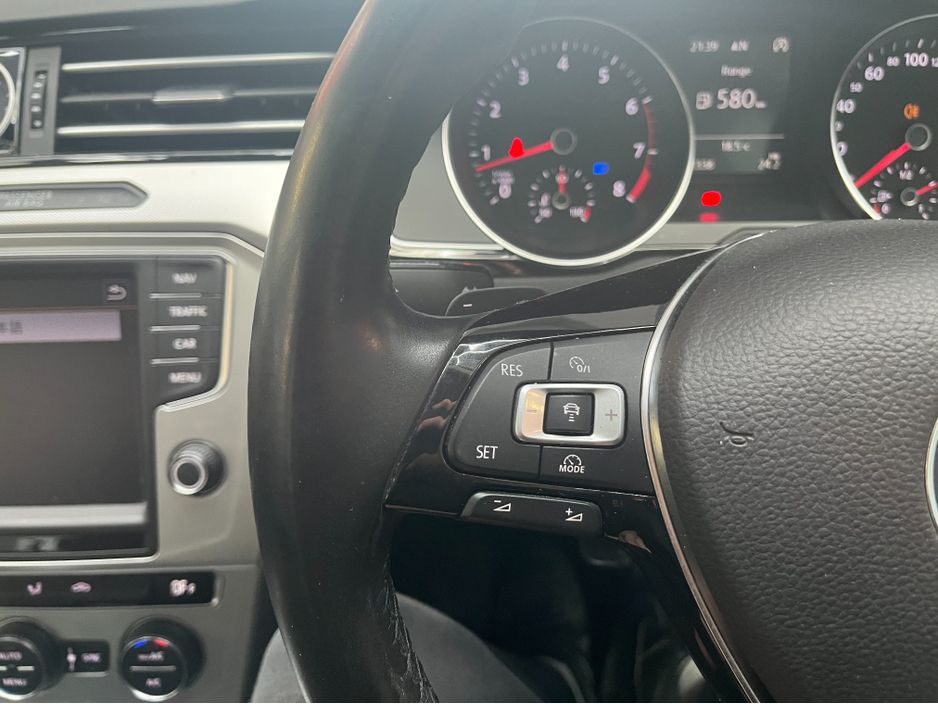 2016 Volkswagen Passat
