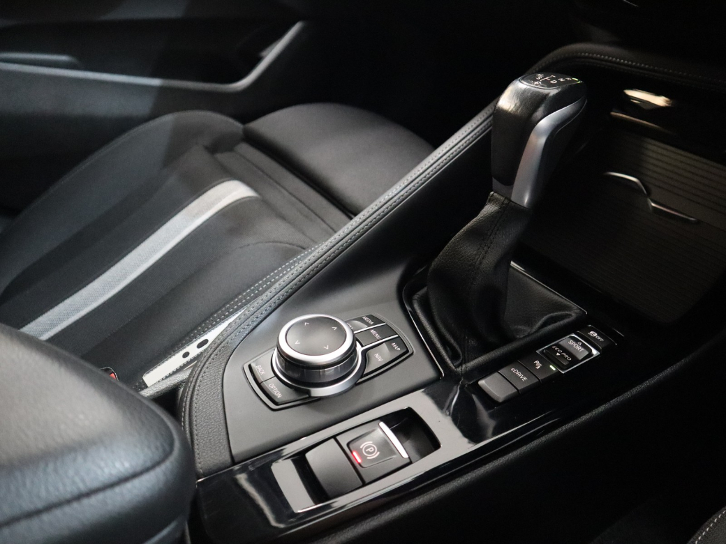 2021 BMW X2