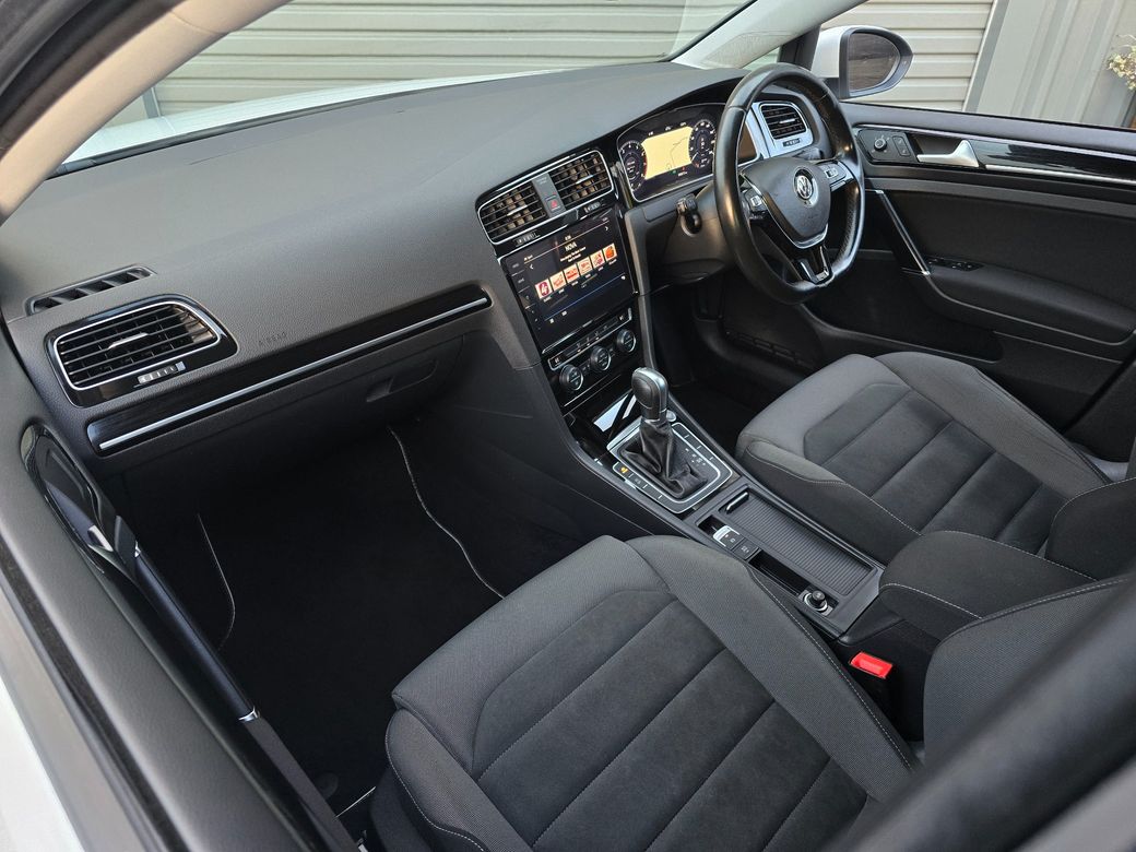 2017 Volkswagen Golf