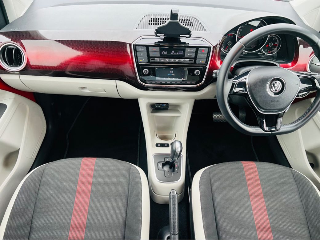 2017 Volkswagen up!