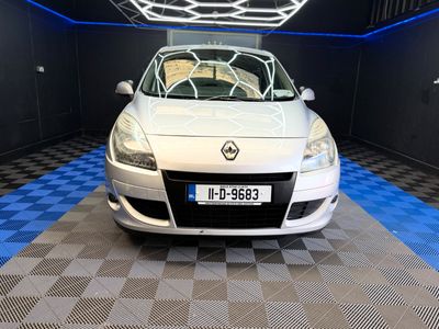 2011 Renault Scenic