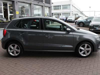 2017 Volkswagen Polo