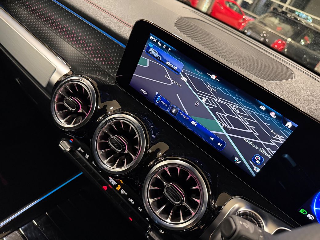 2025 Mercedes-Benz EQB