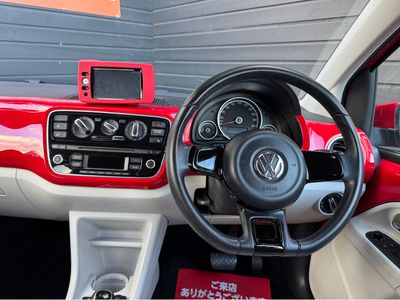 2013 Volkswagen up!